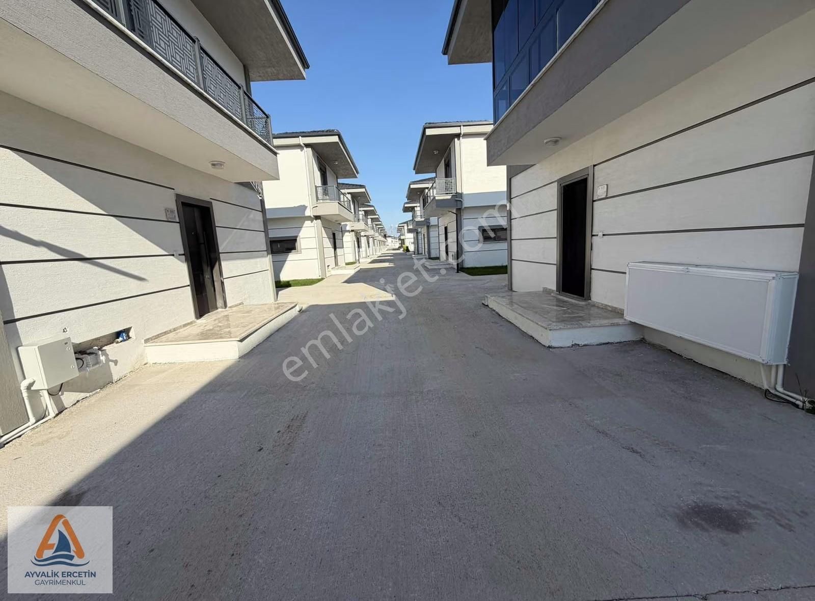 Ayvalık Altınova 3+1 Dublex Premium Site İci Vılla - Görsel 2