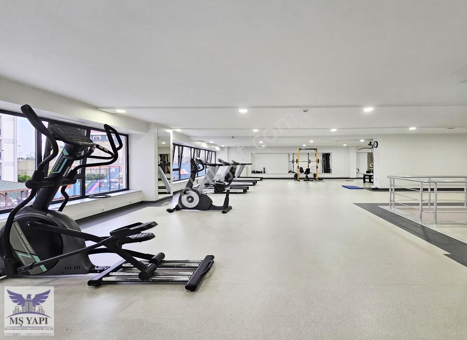 Sıfır Lüks Eşyalı 1+1 Kiralık Daire! Full Sosyal Tesisli Sitede - Görsel 11