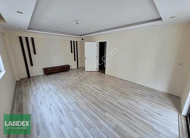 Çakmak Camii Yakını 2+1 120 M2 Acil Satılık 3 Yıllık Daire - Görsel 13