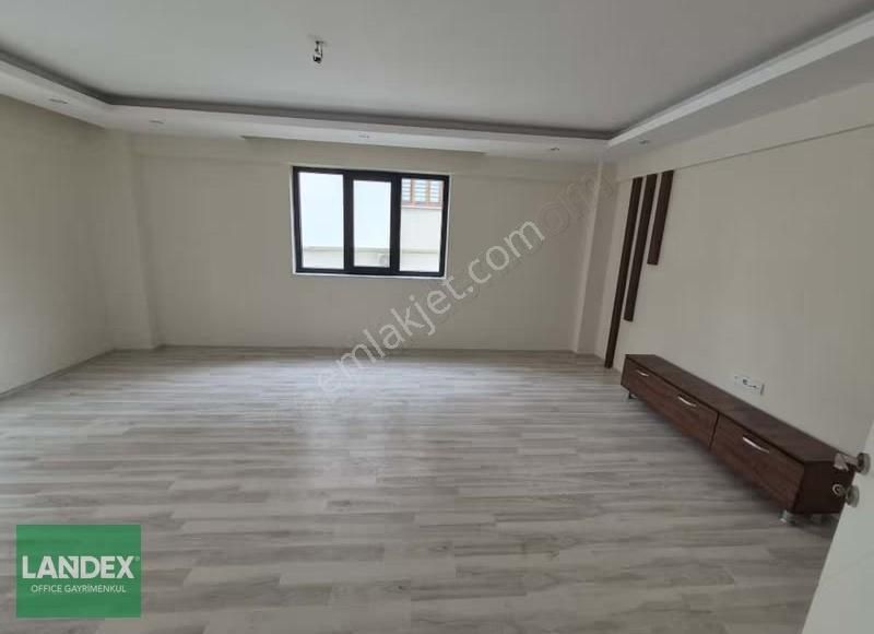 Çakmak Camii Yakını 2+1 120 M2 Acil Satılık 3 Yıllık Daire - Görsel 11