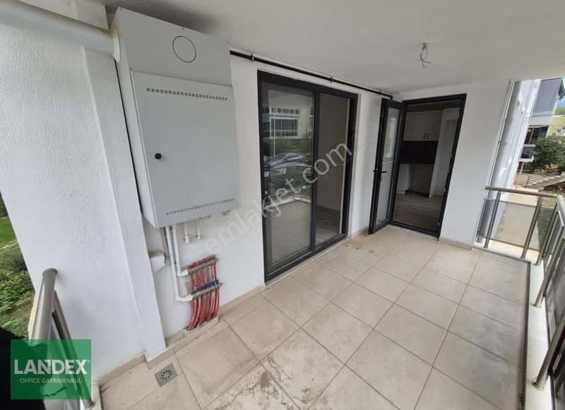 Çakmak Camii Yakını 2+1 120 M2 Acil Satılık 3 Yıllık Daire - Görsel 6