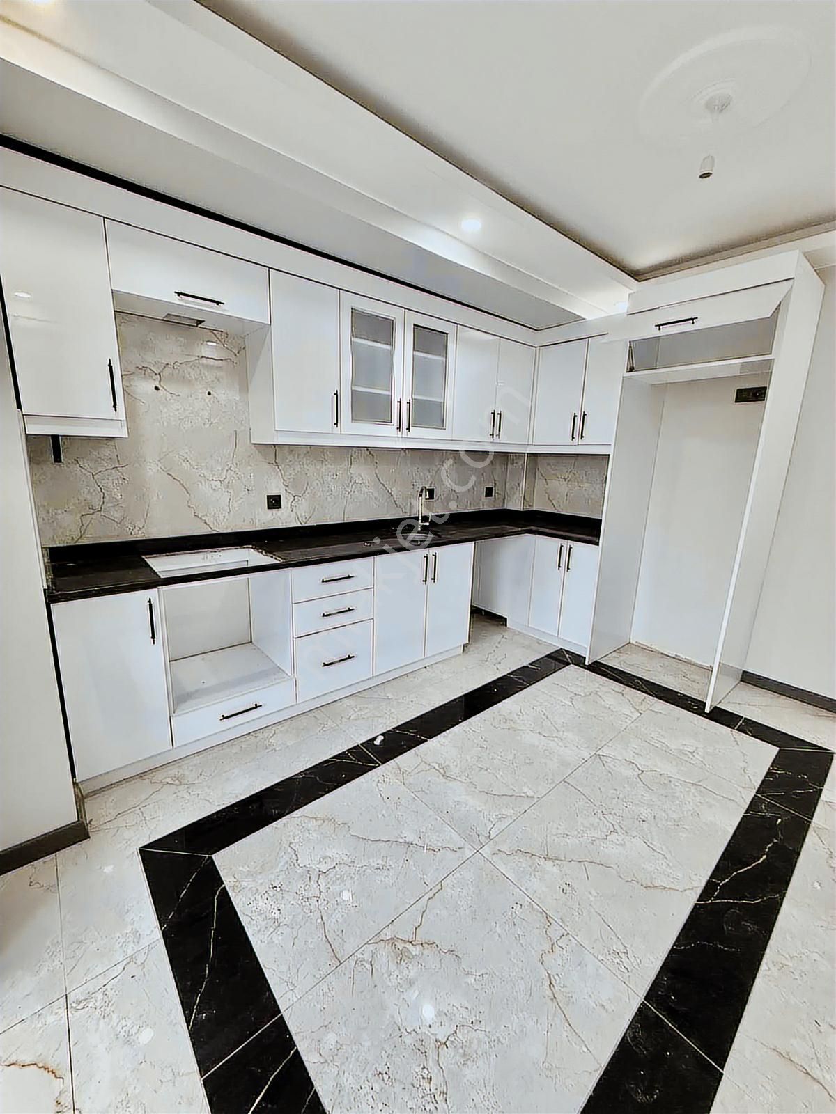 Onay 'dan Çerkezköy Yıldırım Beyazıt Mh. Merkezi Konum 2+1 Daire - Görsel 8