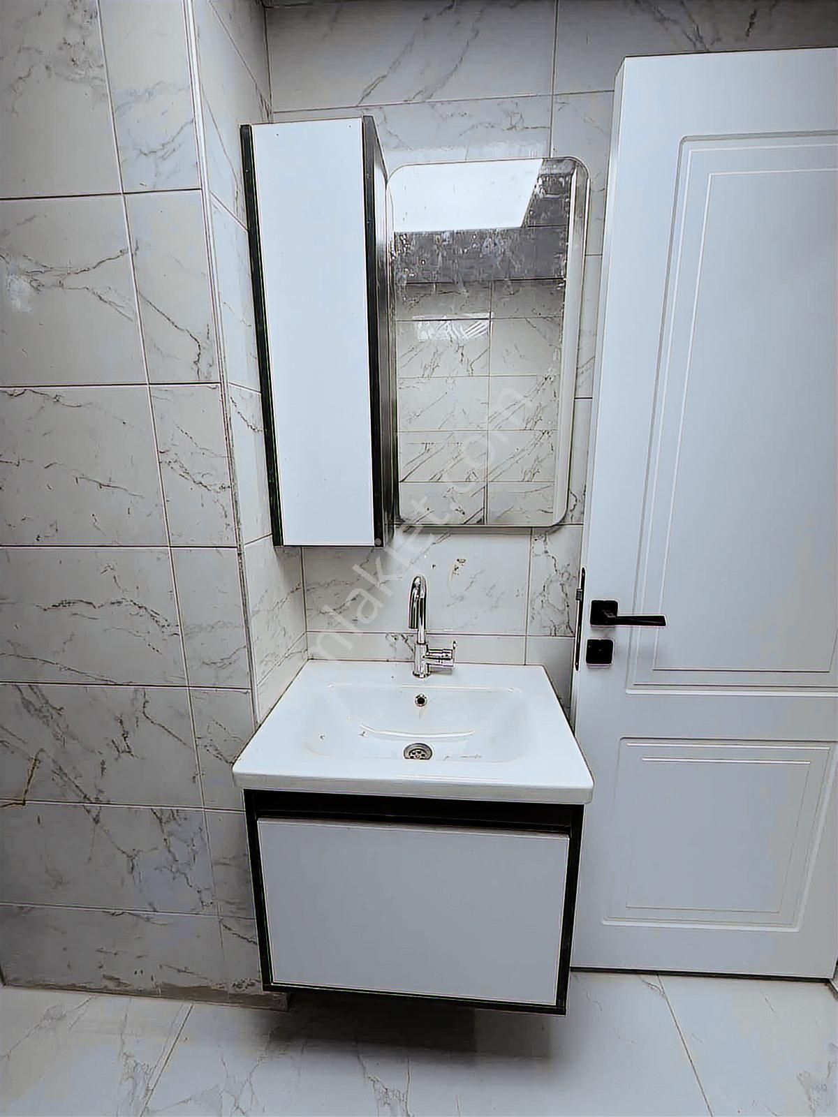 Onay 'dan Çerkezköy Merkez Çarşıda Plaza İçinde 1+1 Daire-ofis - Görsel 17