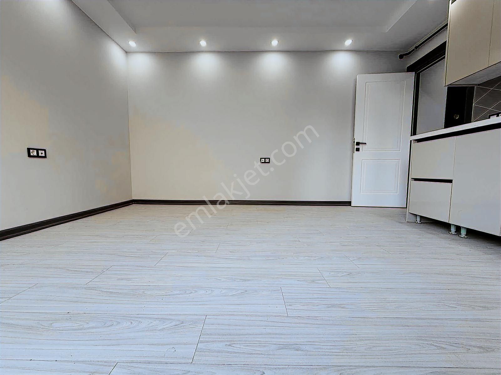 Onay 'dan Çerkezköy Merkez Çarşıda Plaza İçinde 1+1 Daire-ofis - Görsel 34