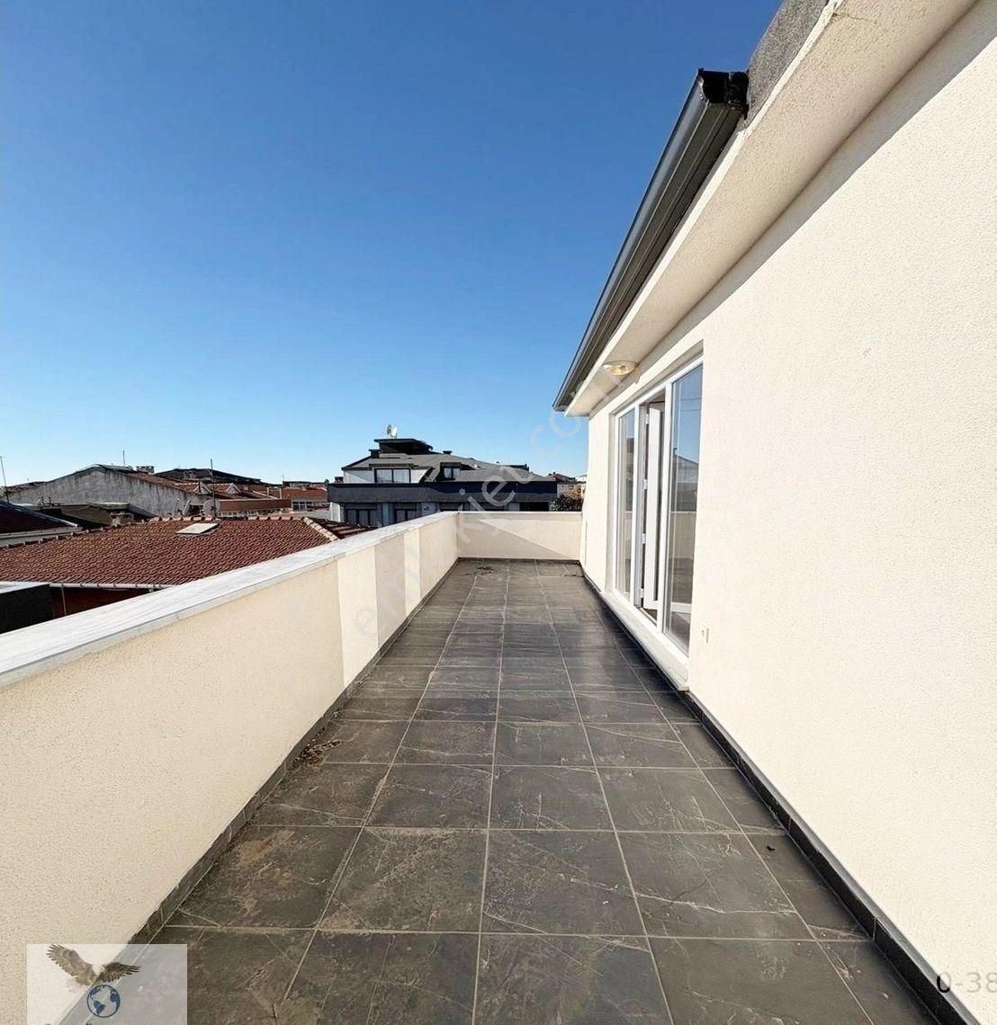 Avcılar Merkezde 6+2 Sıfır Kapalı Otoparklı Dublex Daire - Görsel 12