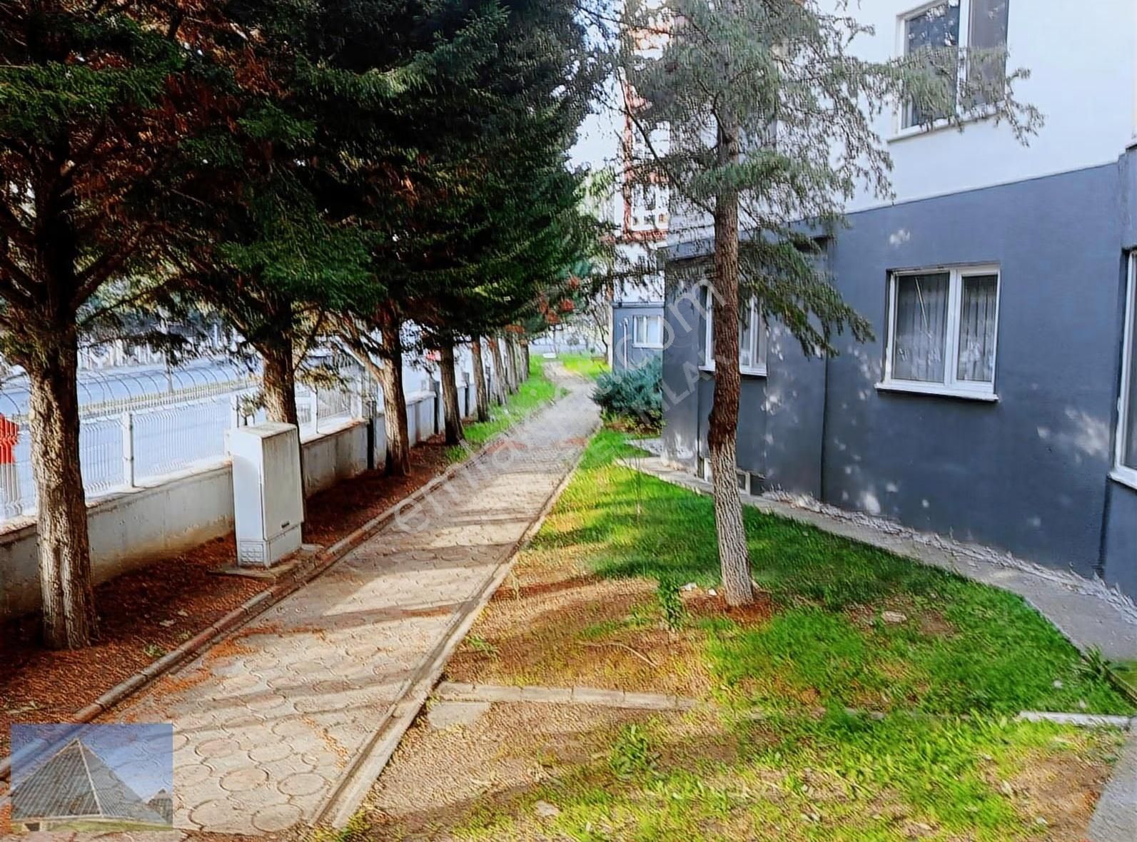 Esentepe Mahallesi Site İçinde Satılık Yüksek Giriş 3+1 Daire - Görsel 2