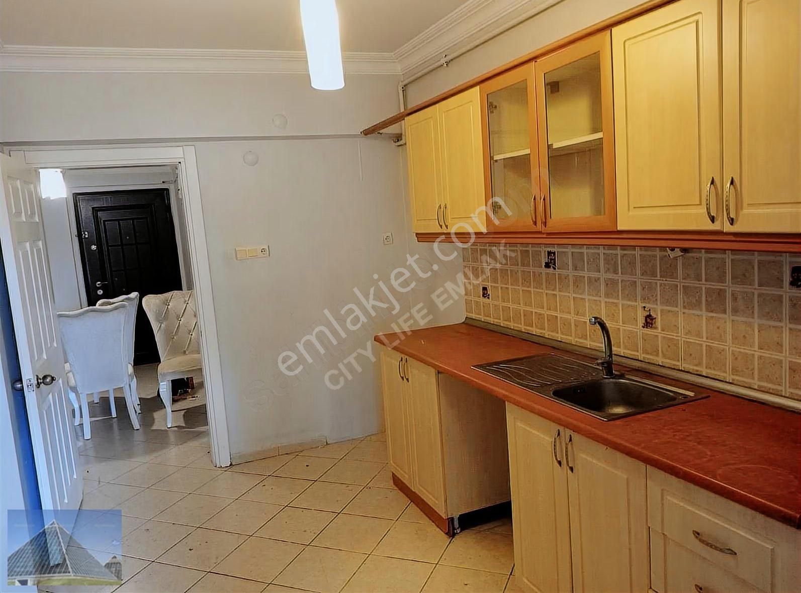 Esentepe Mahallesi Site İçinde Satılık Yüksek Giriş 3+1 Daire - Görsel 8