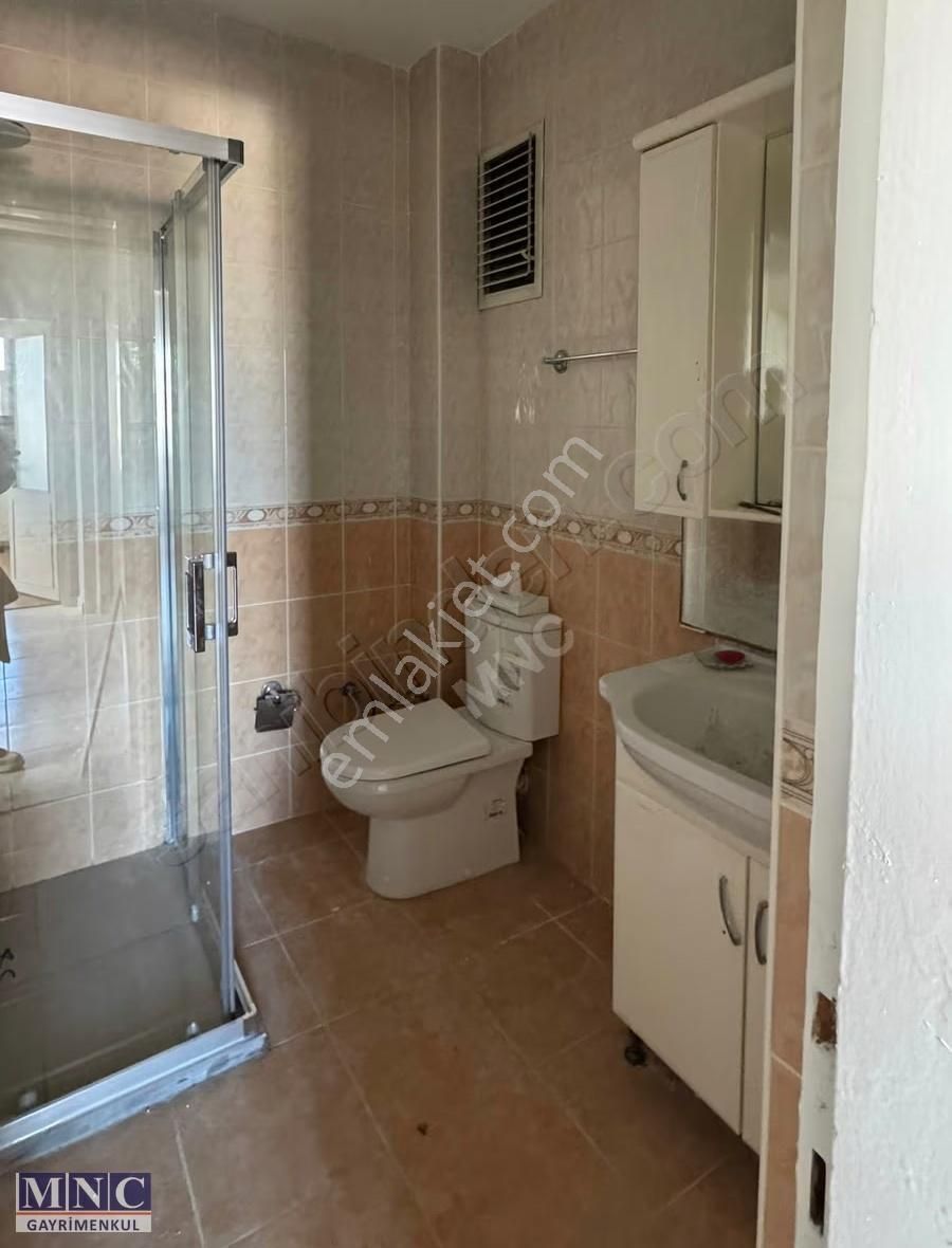 Kesintisiz Boğaz Manzaralı Kiralık 2+1 Ve Depo Odası - Görsel 3