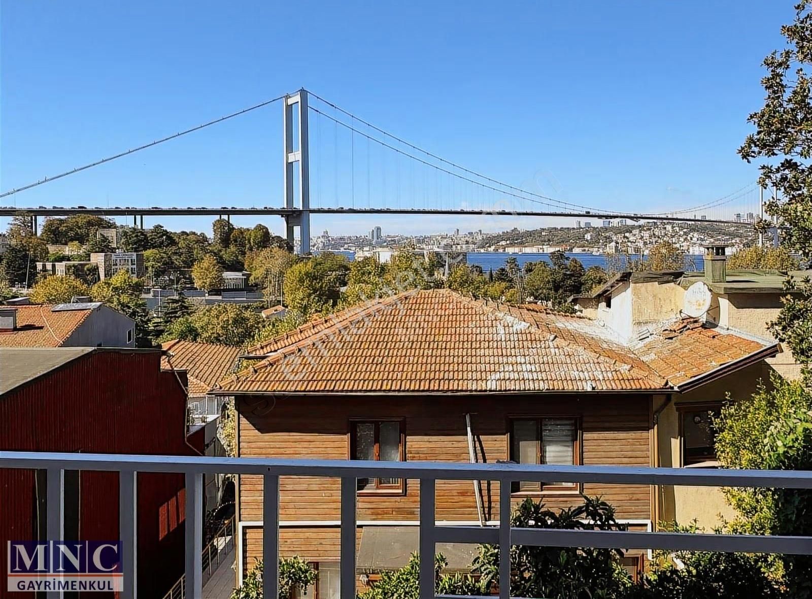 Kesintisiz Boğaz Manzaralı Kiralık 2+1 Ve Depo Odası