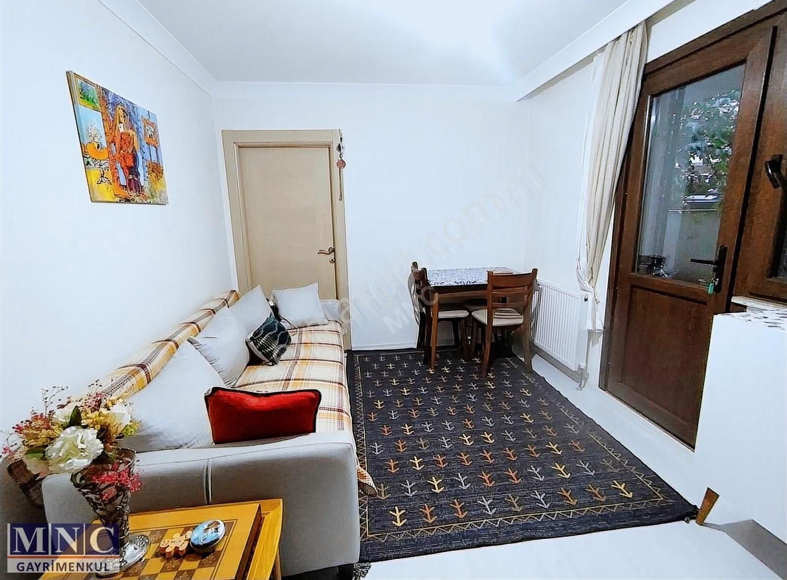 Küçükyalı Atatürk Cad. Marmaraya 5 Dak.kapalı Otopark Eşyalı 1+1 - Görsel 27