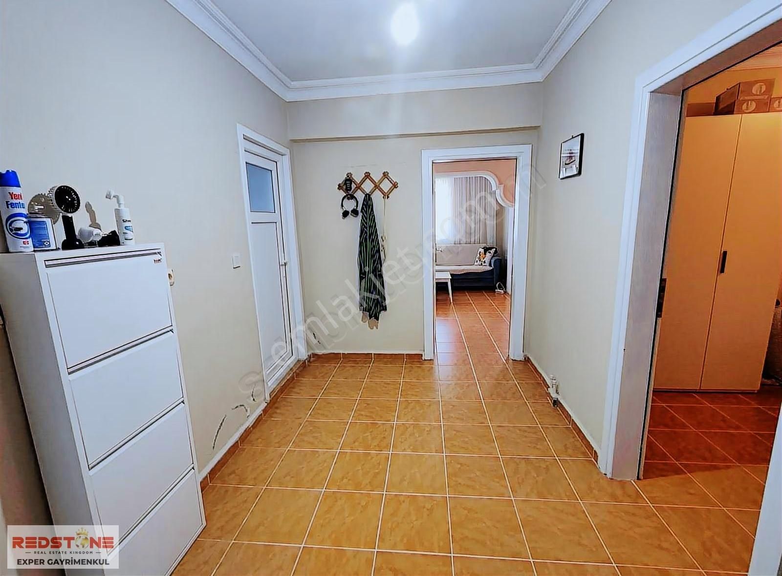 Fırsatt! Merkezi Konum, Denize Yakın,ara Kat,geniş 2+1 Daire - Görsel 5