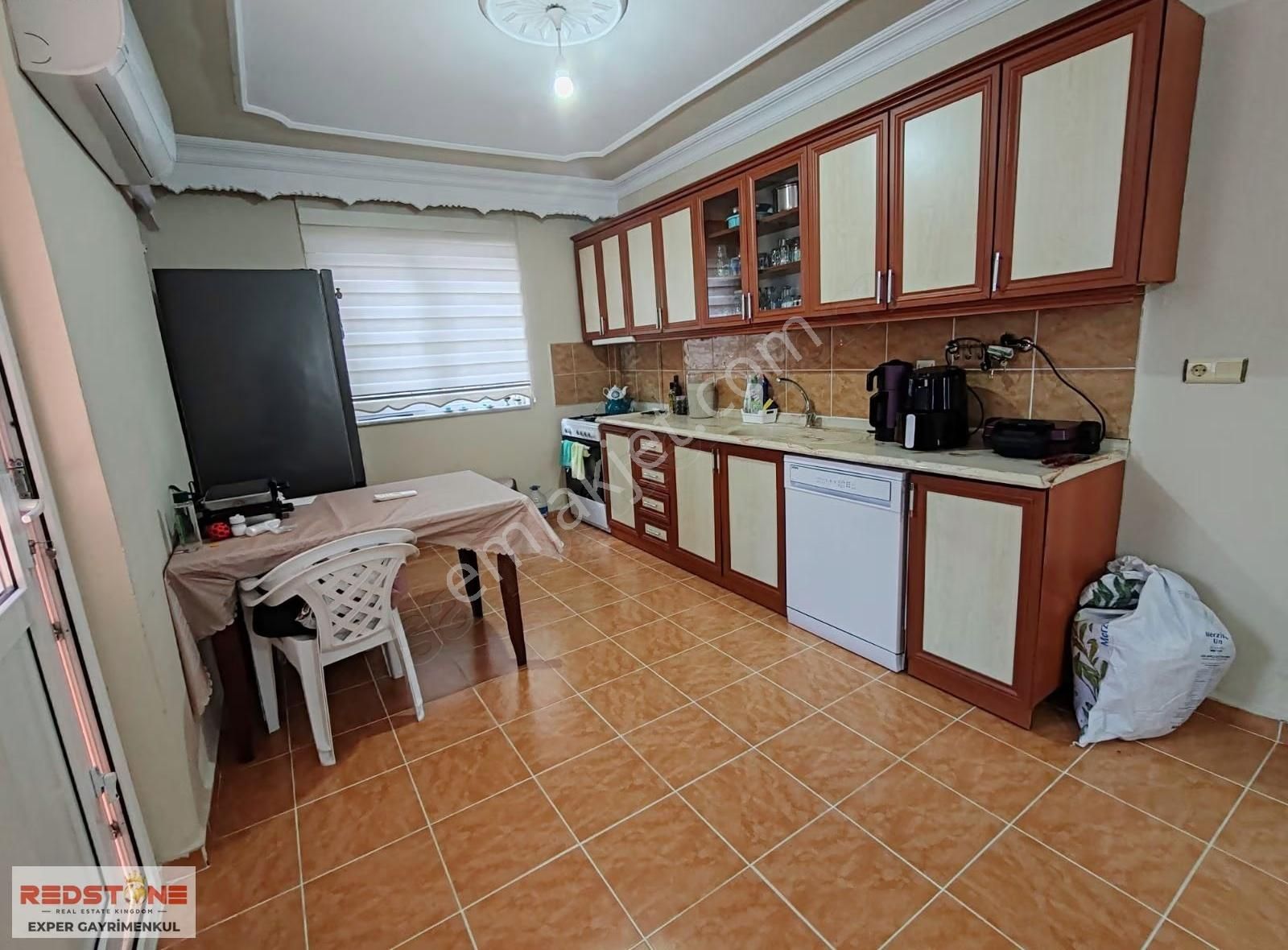 Fırsatt! Merkezi Konum, Denize Yakın,ara Kat,geniş 2+1 Daire - Görsel 17