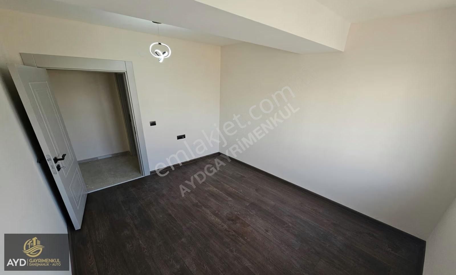 Ayd'den M.kemal'de Köşe Başı Satılık 3+1 Lüks Daire - Görsel 23