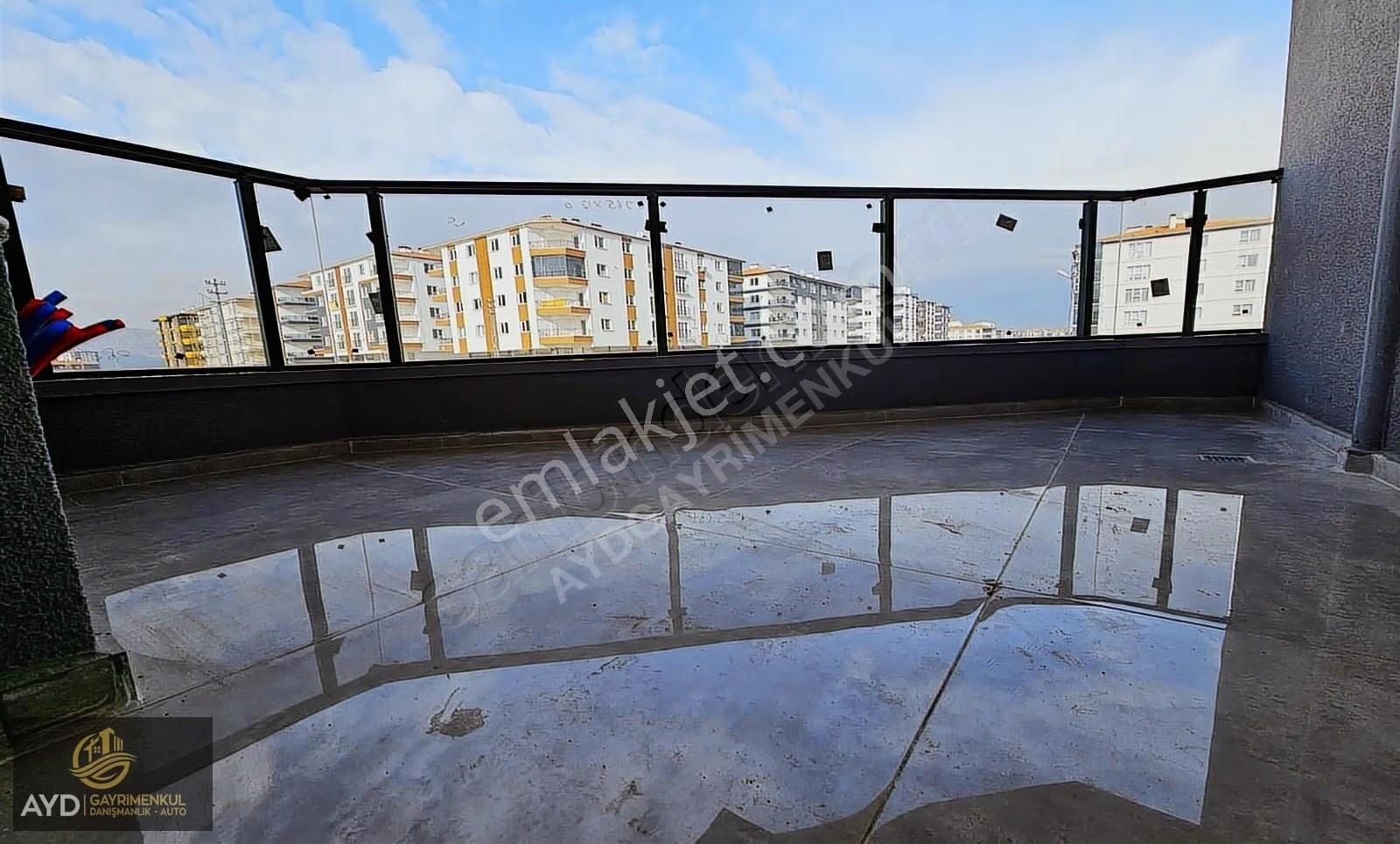 Ayd'den M.kemal'de Köşe Başı Satılık 3+1 Lüks Daire - Görsel 34