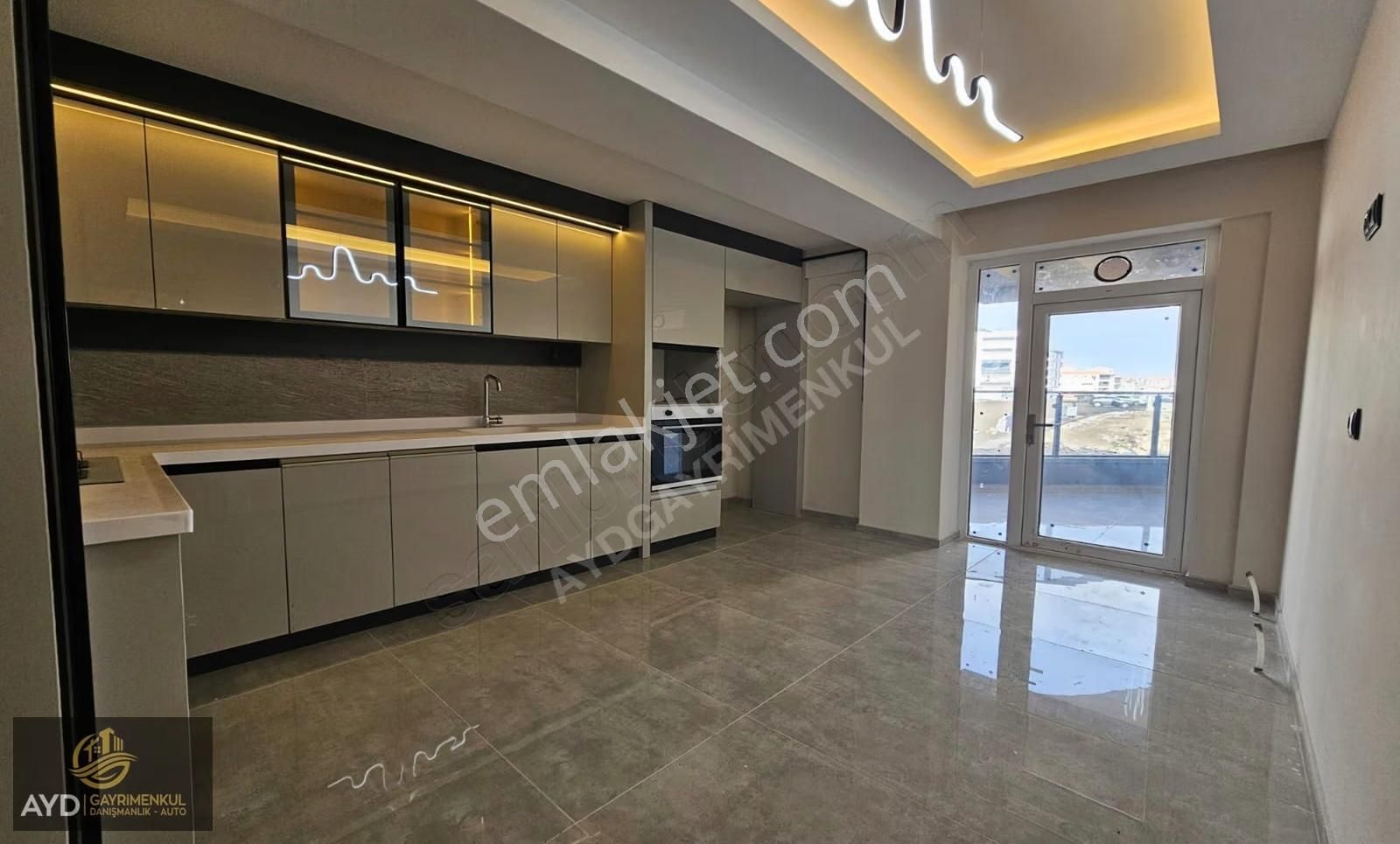 Ayd'den M.kemal'de Köşe Başı Satılık 3+1 Lüks Daire - Görsel 21
