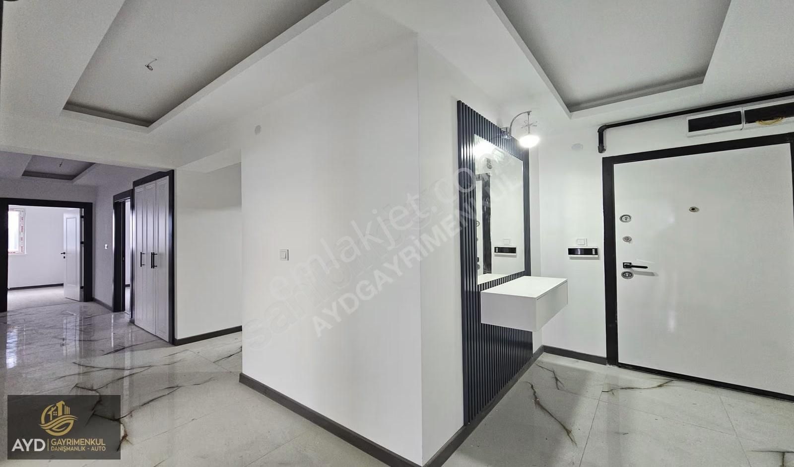 Ayd'den M.kemal Mah.'de Satılık 4+1 160m2 Lüks Daire - Görsel 35