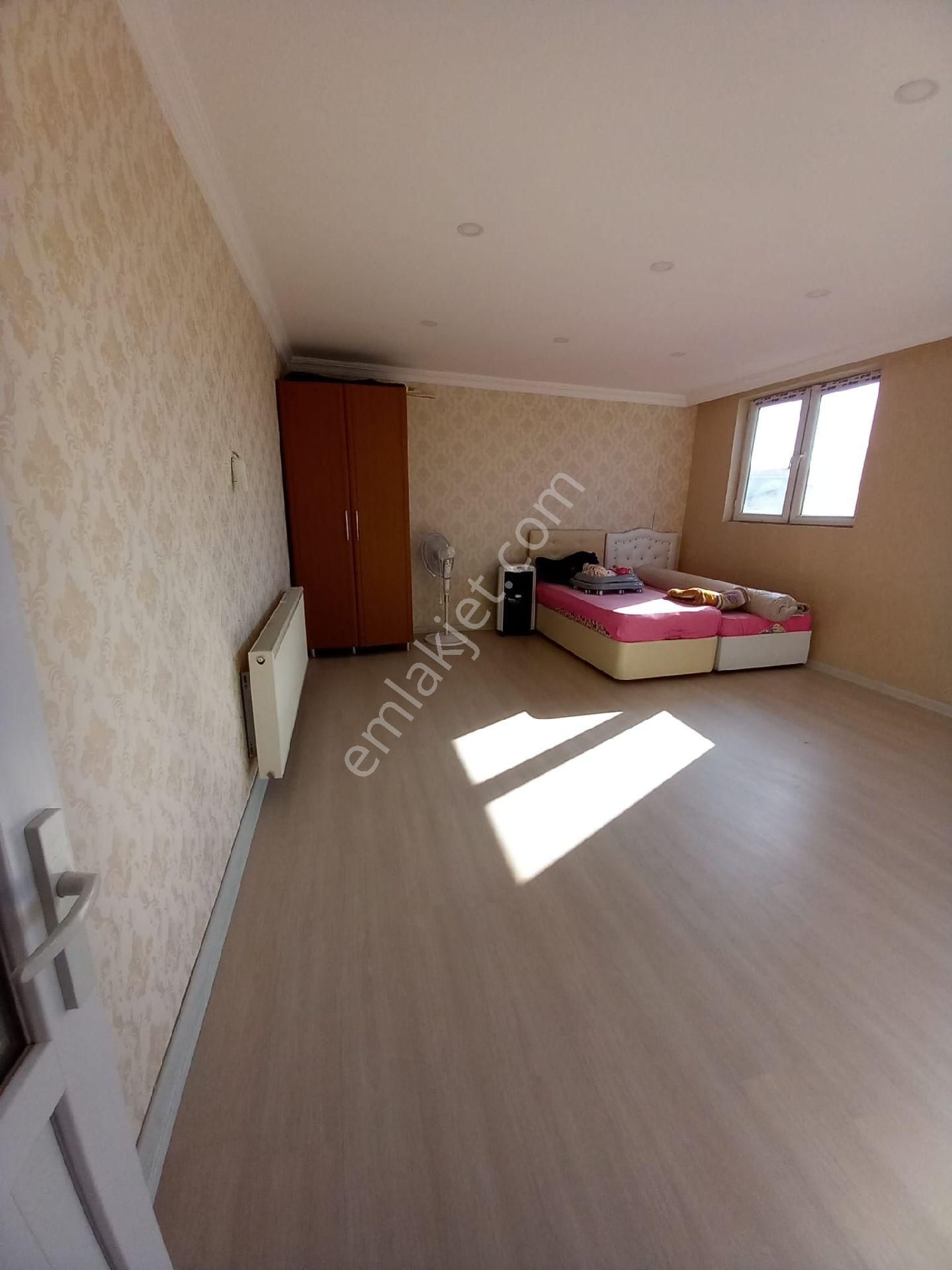 Doğukent Devasa Büyüklükte 4+4 Çift Girişli - Görsel 14