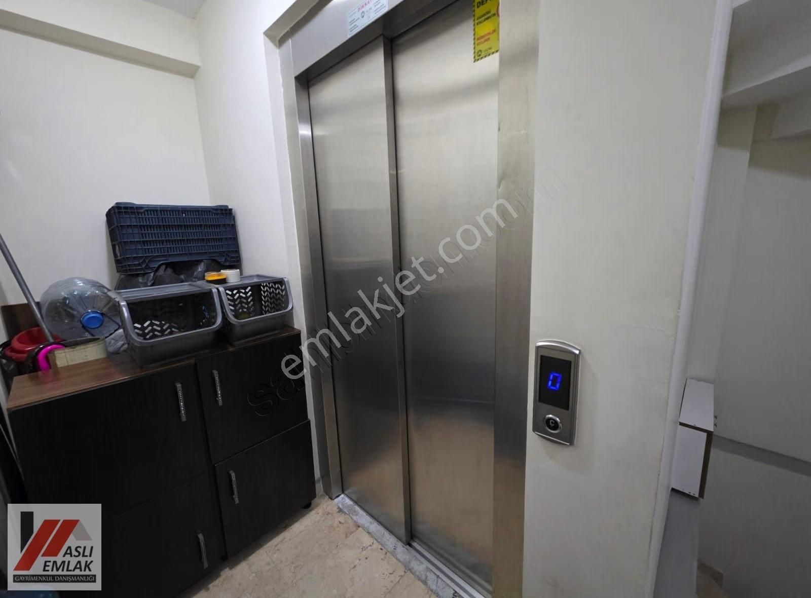 Aslı Emlak'tan Yunus Emre Mah 2+1 Adansörlü Kat 1 - Görsel 3