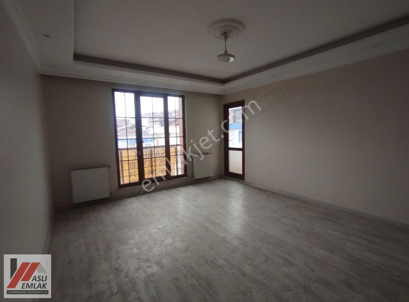 Aslı Emlak'tan Zübeyde Hanım Mah Asansörlü 4+2 Dubleks