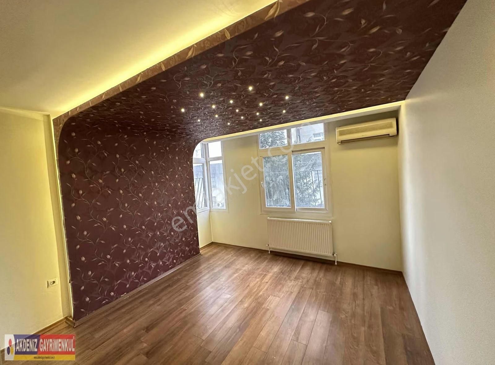 Bulvar Üzeri 3+1 Odaları Geniş Özel İşçilikli Lüks Daire - Görsel 14