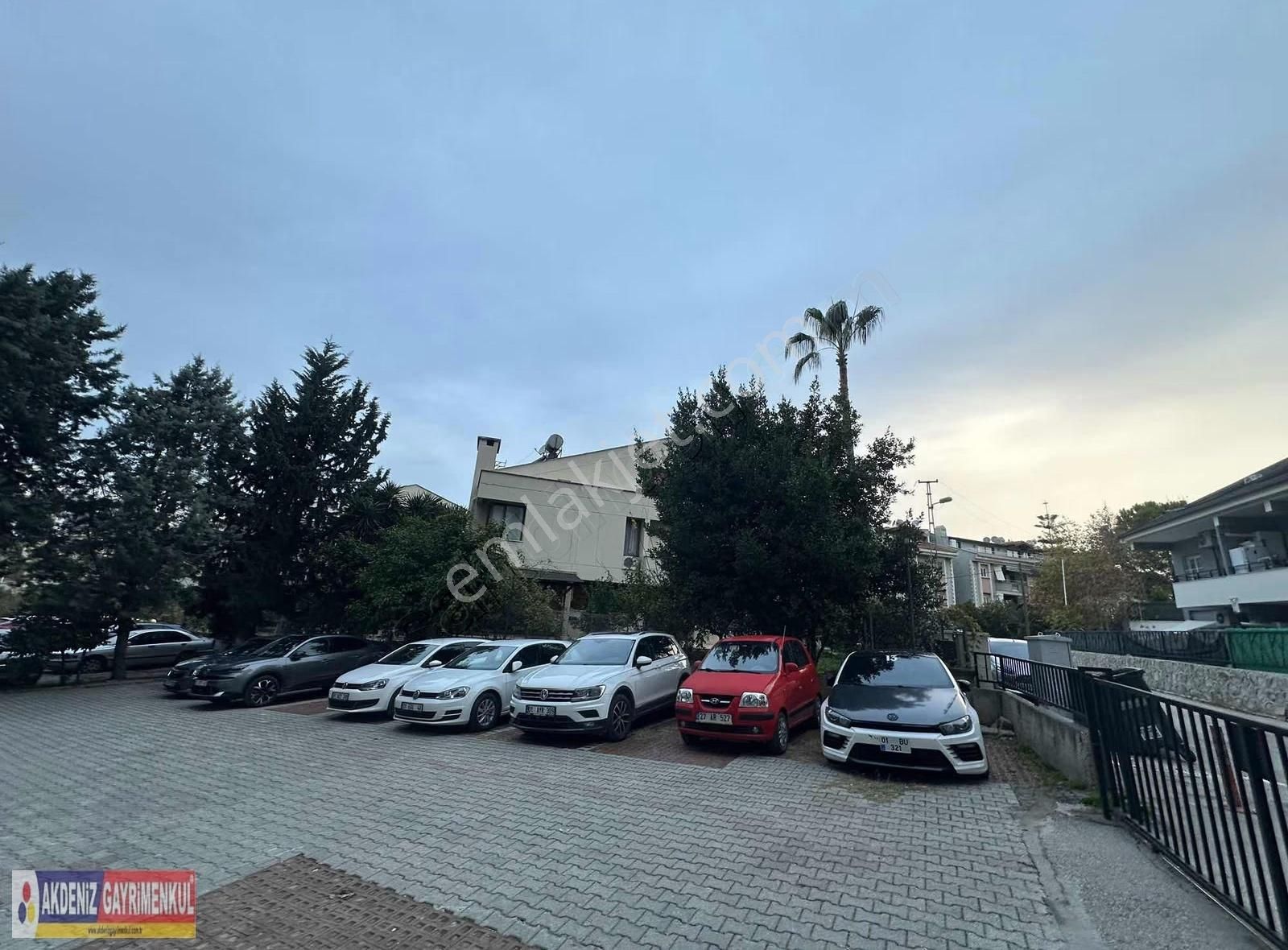 Bulvar Üzeri 3+1 Odaları Geniş Özel İşçilikli Lüks Daire - Görsel 3