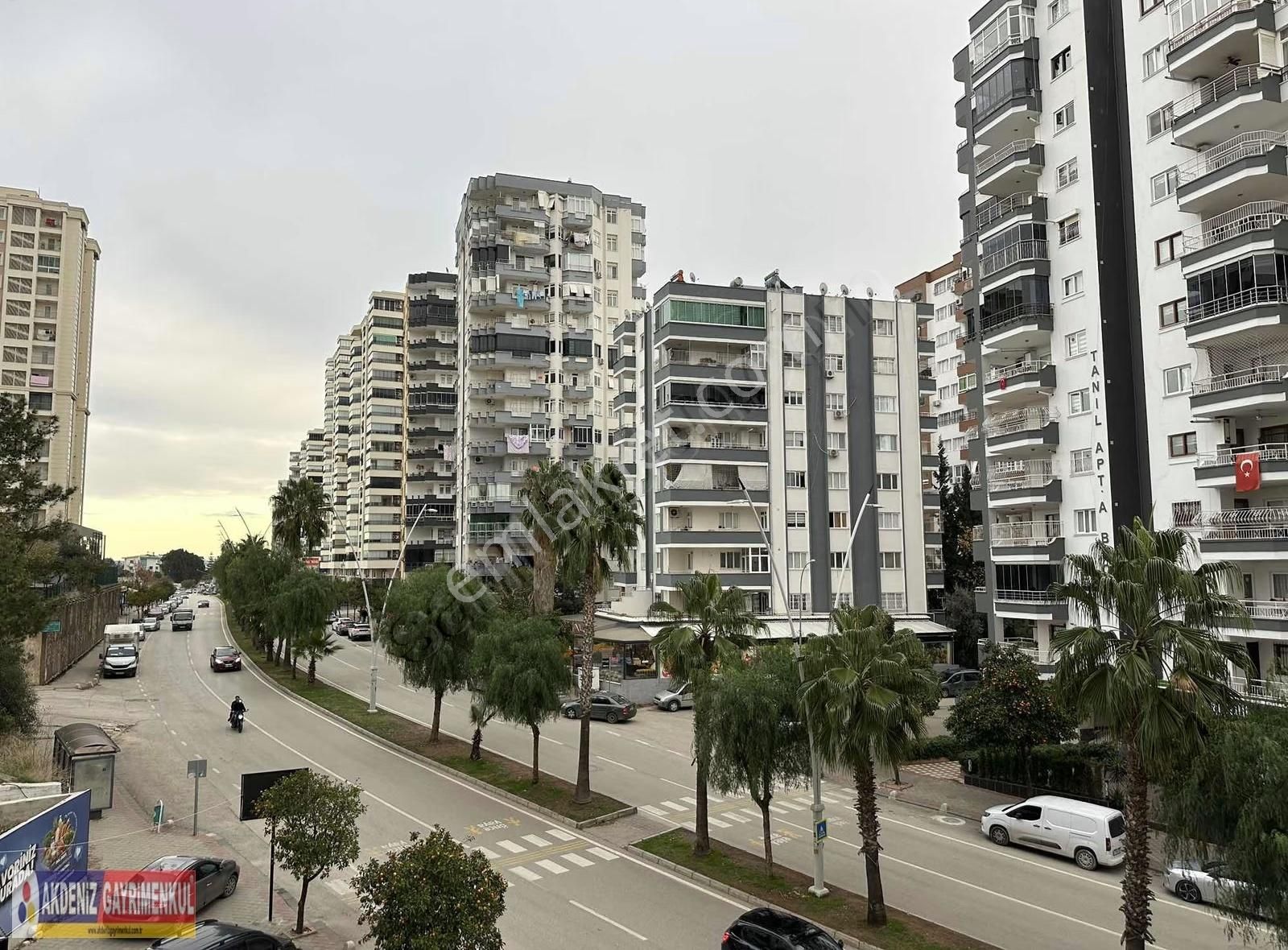 Bulvar Üzeri 3+1 Odaları Geniş Özel İşçilikli Lüks Daire - Görsel 5