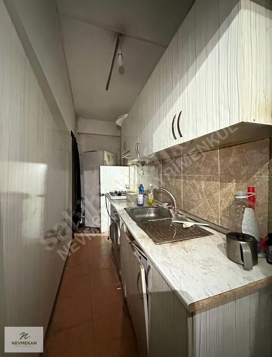 Nevmekan Gayrimenkul'den Merkezi Konumda Kiralık Giriş Dükkan - Görsel 7