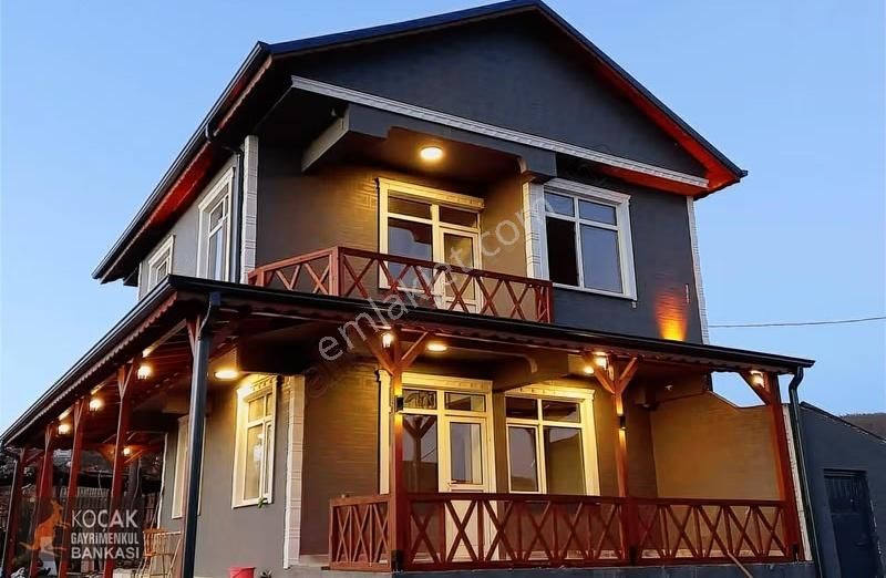 Hacıosman Mah. Takaslı 3950m2 Arsalı Satılık Müstakil Bahçeli Ev - Görsel 5