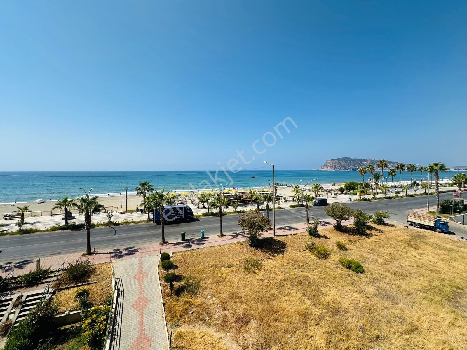 Emlakparktan Obada Denize Sıfır Kiralık Manzaralı 2+1 Daire - Görsel 26