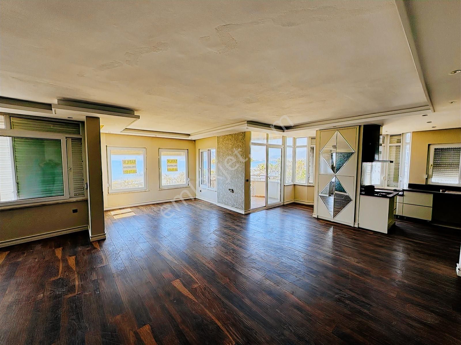 Emlakparktan Obada Denize Sıfır Kiralık Manzaralı 2+1 Daire - Görsel 18