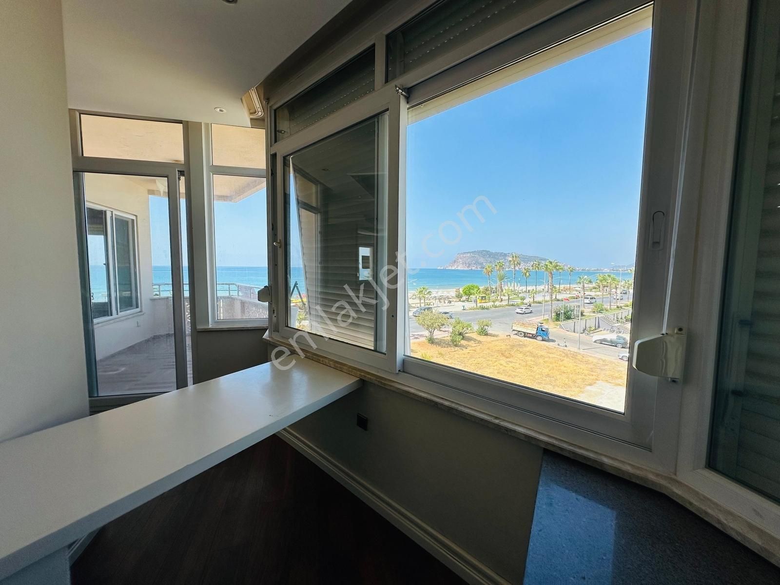 Emlakparktan Obada Denize Sıfır Kiralık Manzaralı 2+1 Daire - Görsel 16