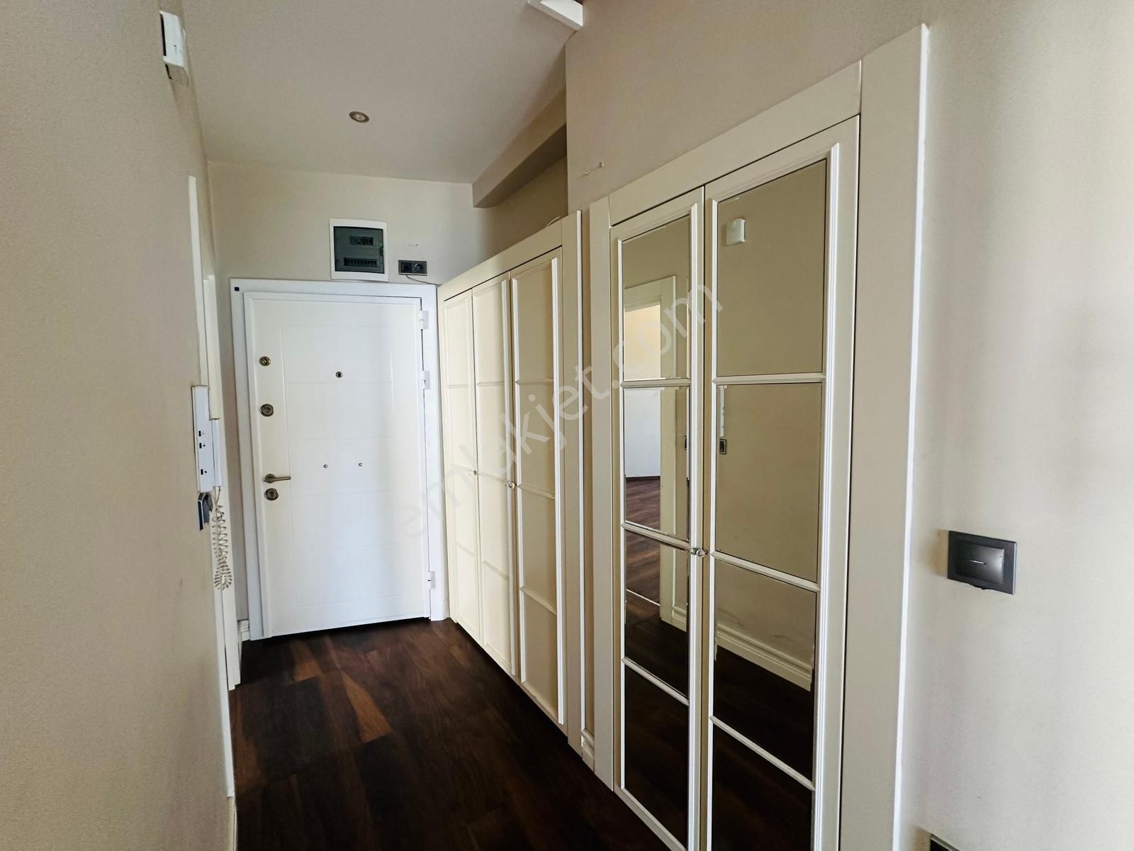 Emlakparktan Obada Denize Sıfır Kiralık Manzaralı 2+1 Daire - Görsel 23