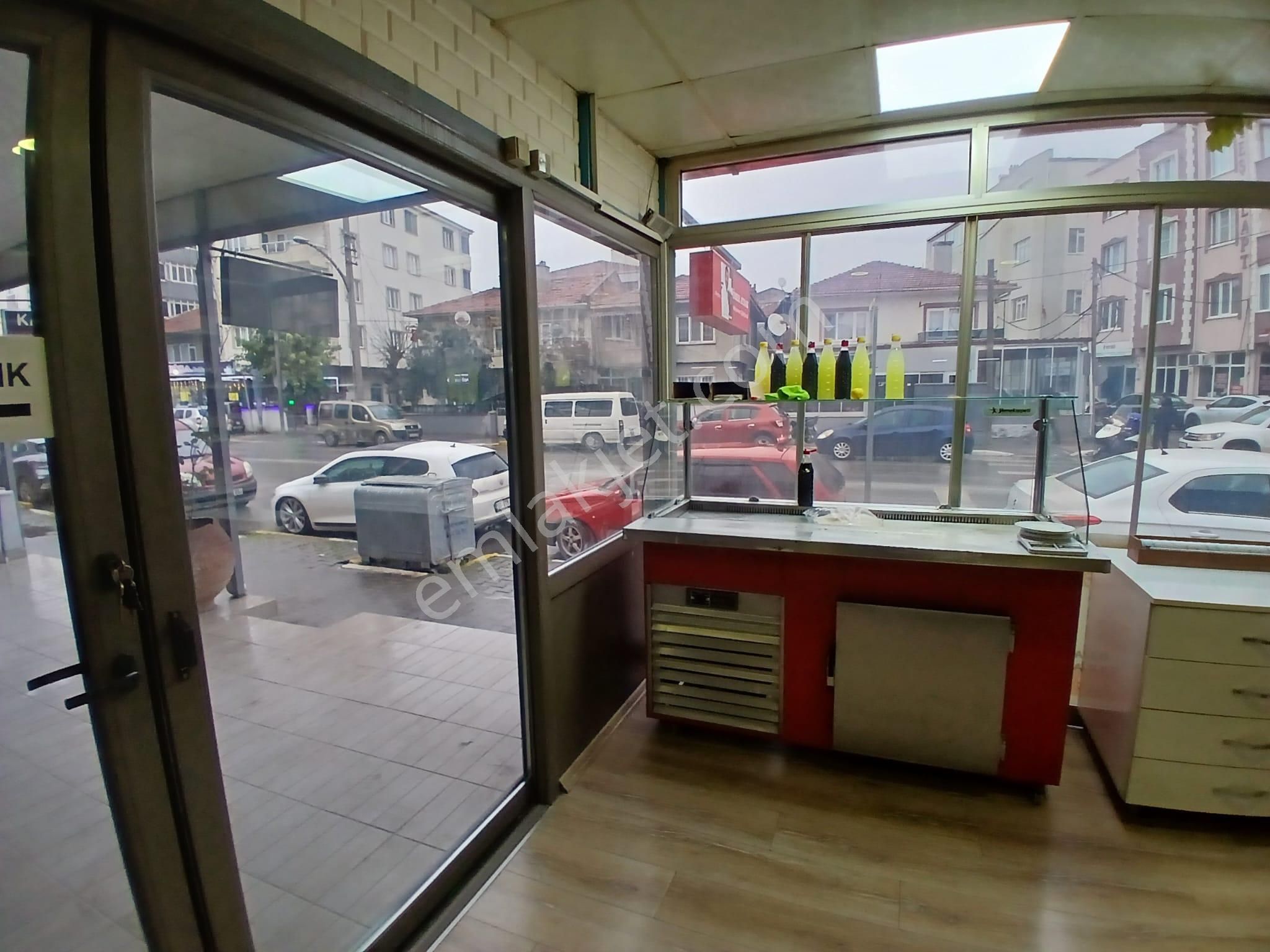 C21 Locadan Balıkesir Altıeylül Devren Kiralık Çiğ Köfte Dükkanı - Görsel 8