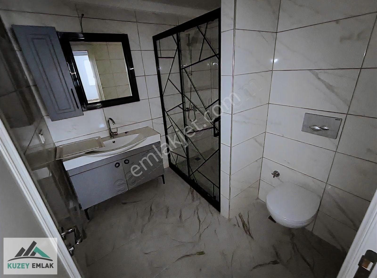 Kuzey Emlak'tan Çok Geniş Kaliteli Malzeme Ve İşçilik Lüks 3+1 - Görsel 34