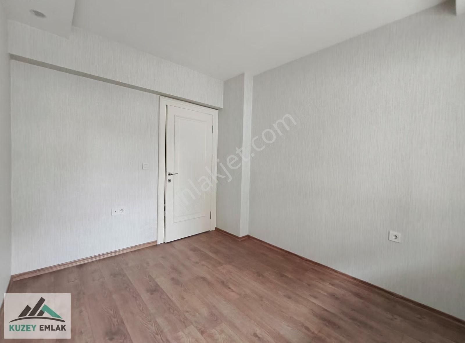 Kuzey Emlak'tan Çok Geniş Kaliteli Malzeme Ve İşçilik Lüks 3+1 - Görsel 23