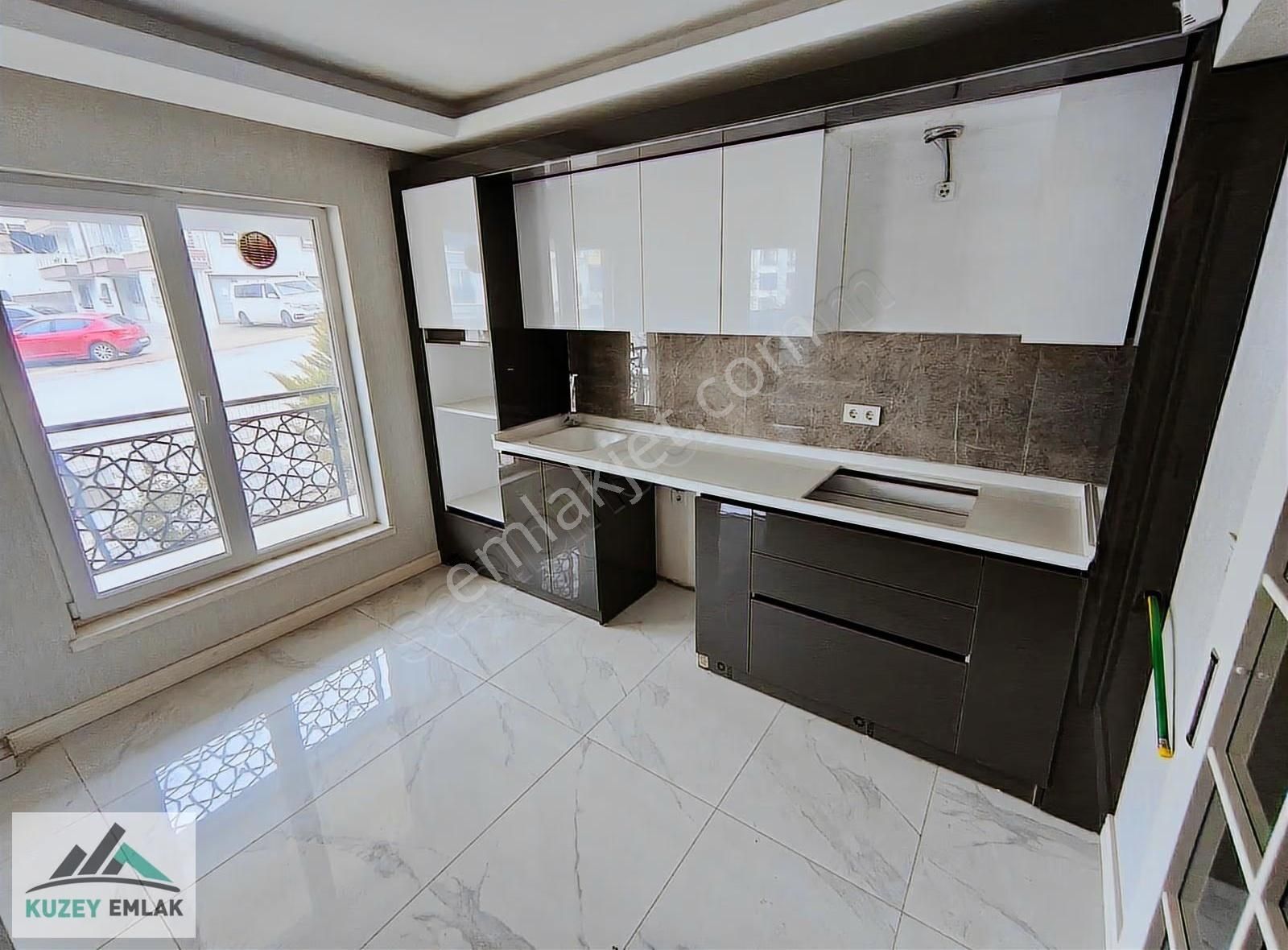 Kuzey Emlak'tan Çok Geniş Kaliteli Malzeme Ve İşçilik Lüks 3+1 - Görsel 32
