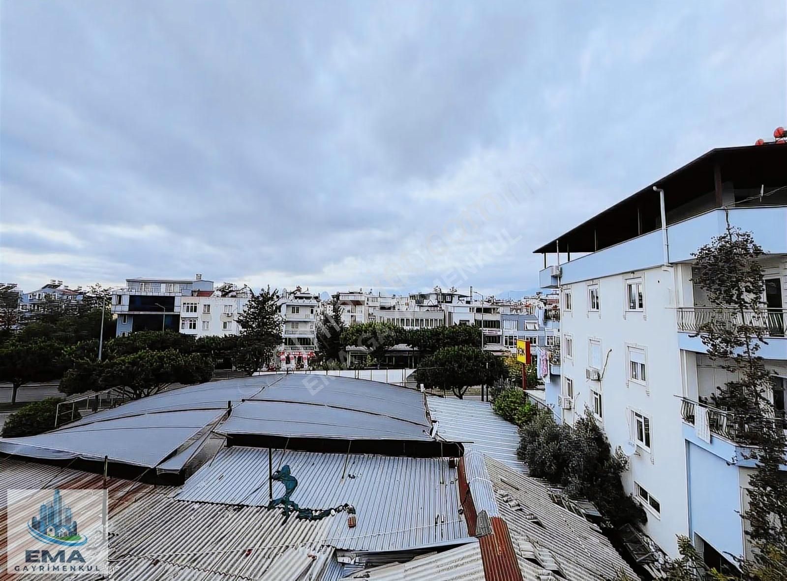 Ema Gayrimenkulden Kepez Karşıyakada Geniş 2+1 Ayrı Mutfak - Görsel 9