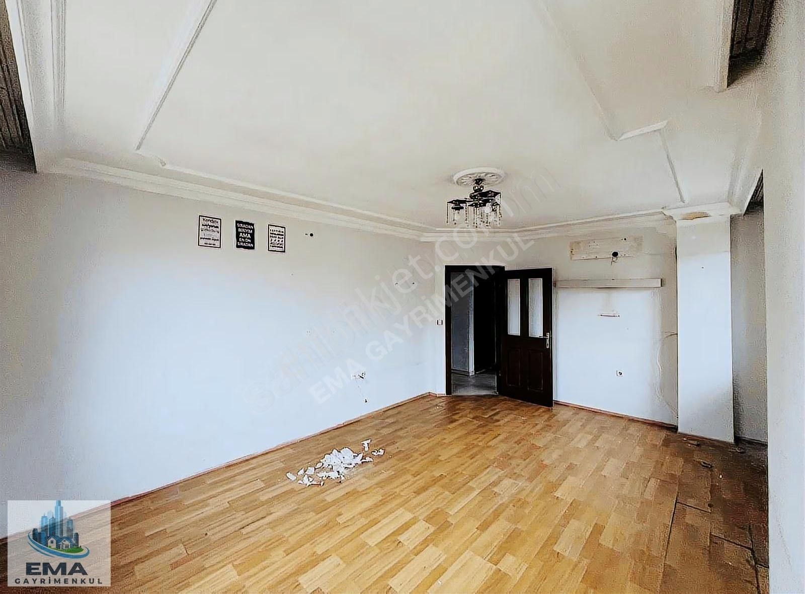 Ema Gayrimenkulden Kepez Karşıyakada Geniş 2+1 Ayrı Mutfak - Görsel 32