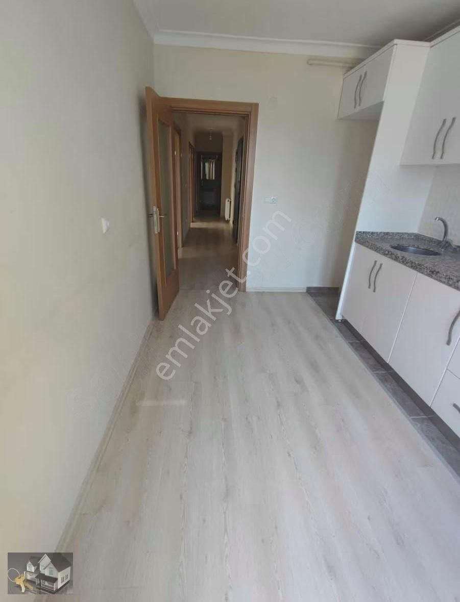 Merkez Metro Yanında Belediye Karşısında Fırsat Muhteşem Daire - Görsel 10