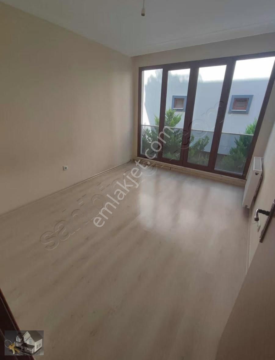 Merkez Metro Yanında Belediye Karşısında Fırsat Muhteşem Daire - Görsel 15