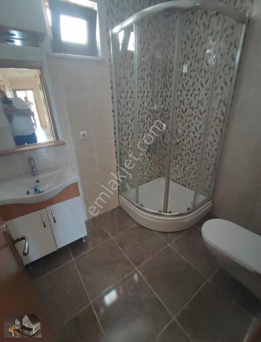 Merkez Metro Yanında Belediye Karşısında Fırsat Muhteşem Daire - Görsel 11