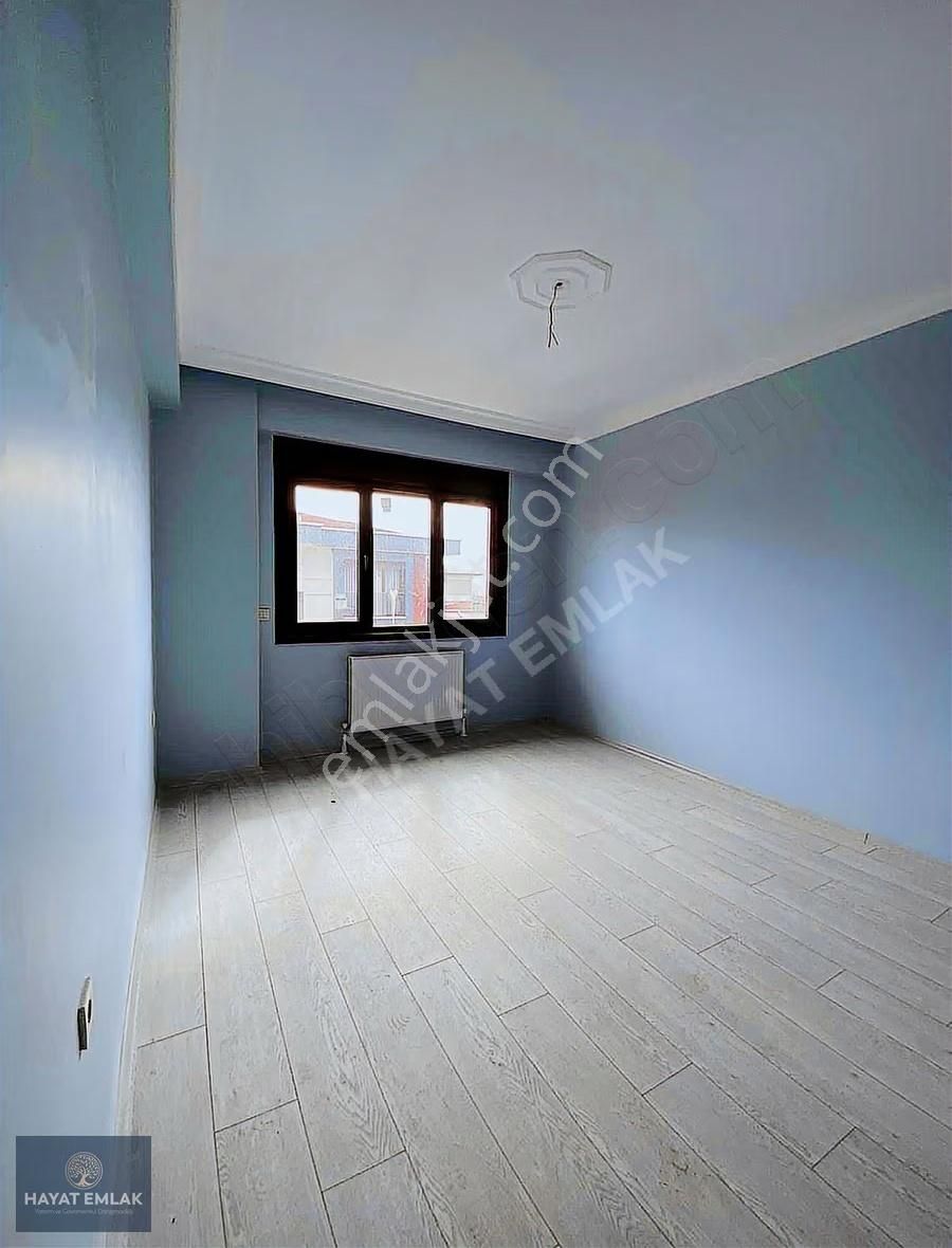 Postane Mahallesi'nde 2 + 1 Satılık Daire - Görsel 16