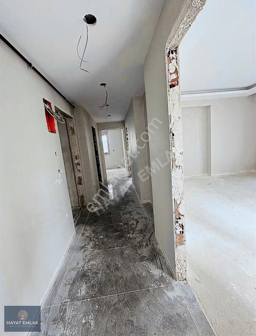 Tuzlanın Merkezinde Satılık 2+1 - Görsel 14