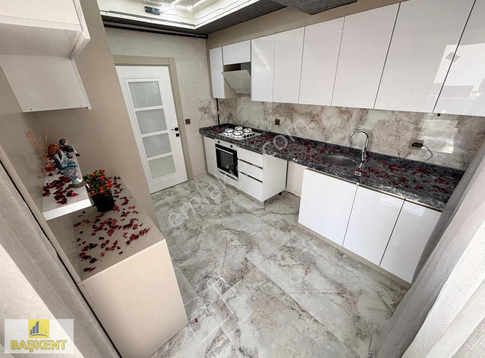 Başkent Gayrimenkul'den Yatırıma Uygun Ayaş Yoluna Yakın 2+1 Ev - Görsel 14