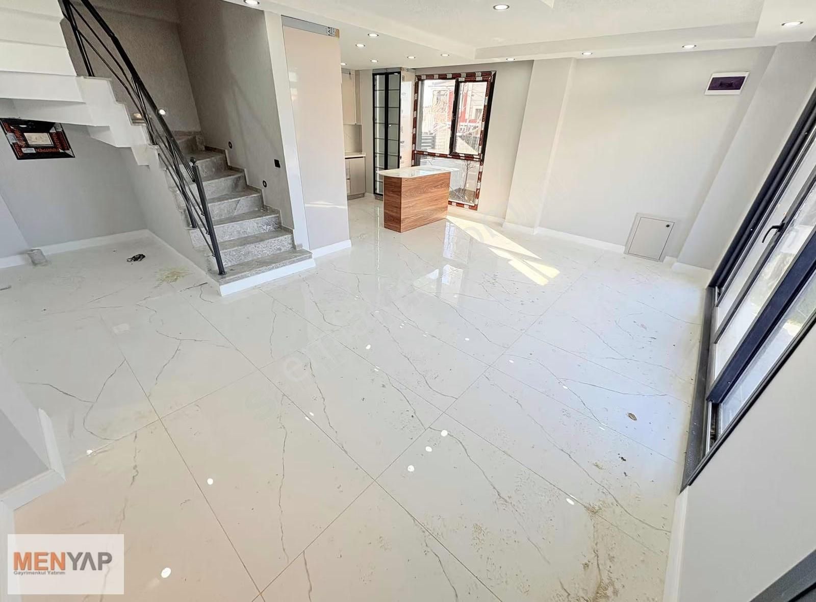 Altyapılı Müstakil İskanlı Geniş Bahçeli 4+1 Satılık Villa - Görsel 3