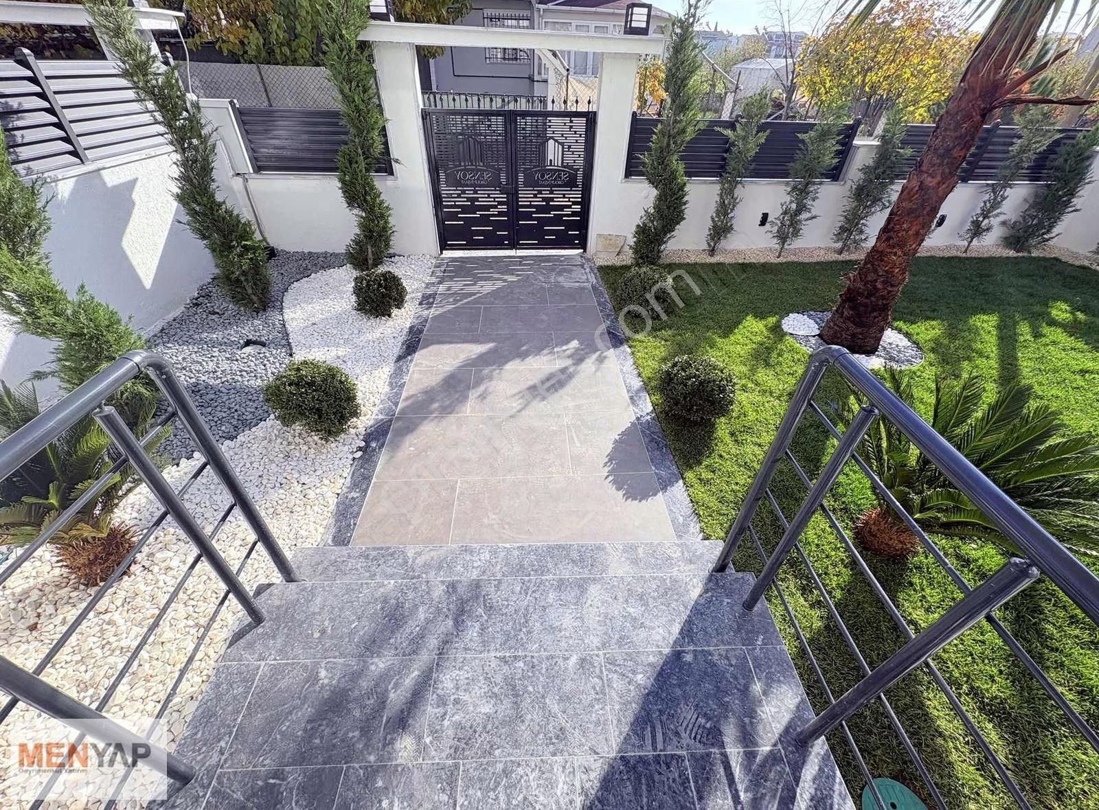 Menyap'tan Özel Tasarım Müstakil İskanlı Geniş Bahçeli 4+1 Villa - Görsel 8