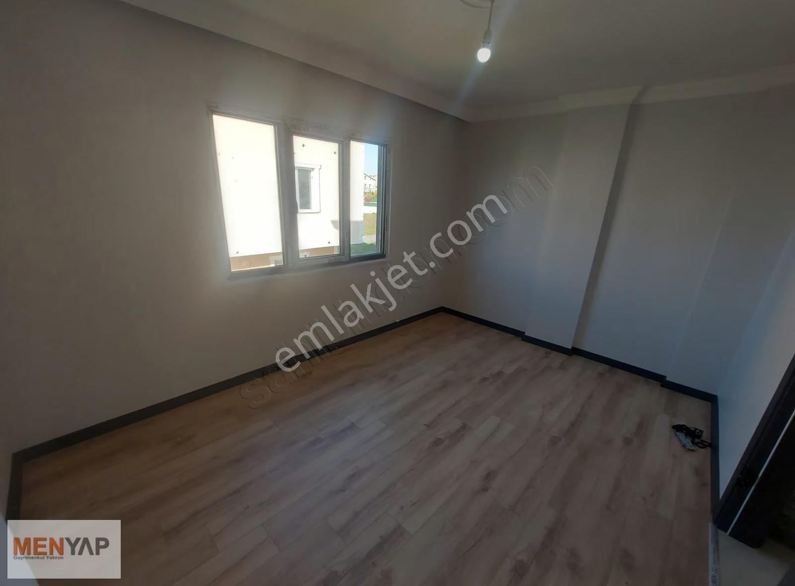 Cem Evi Yakınında Yeniçiftlik'te İskanlı 4+1 Yazlık Villa - Görsel 17