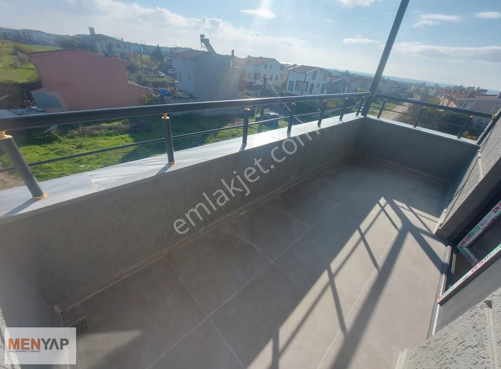 Cem Evi Yakınında Yeniçiftlik'te İskanlı 4+1 Yazlık Villa - Görsel 15