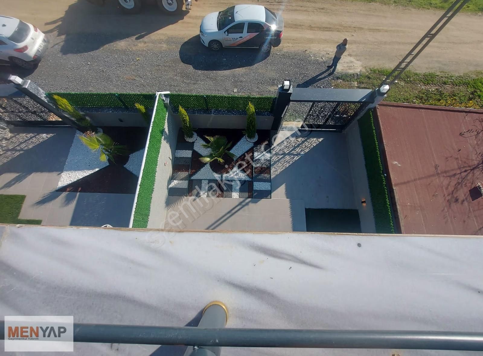 Cem Evi Yakınında Yeniçiftlik'te İskanlı 4+1 Yazlık Villa - Görsel 14