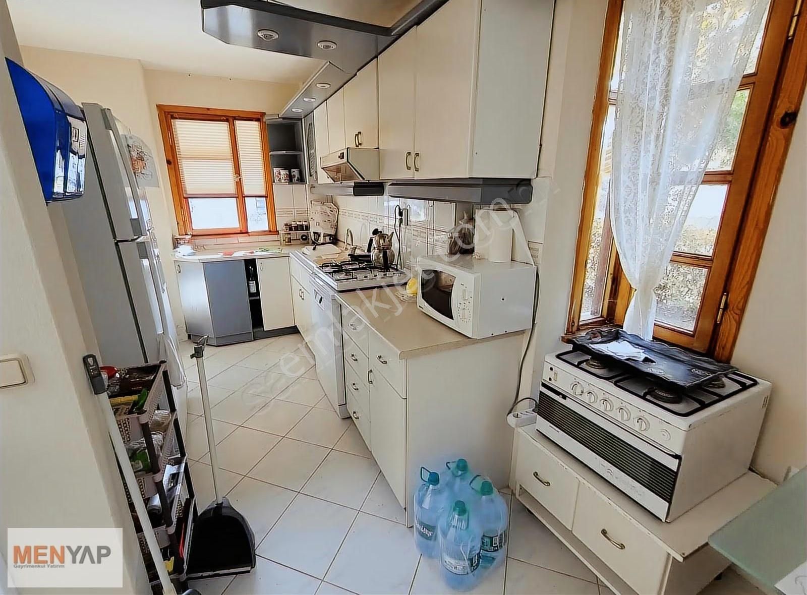 Yeniçiftlik'te Havuzlu,güvenlikli Site İçerisinde Müstakil Villa - Görsel 3